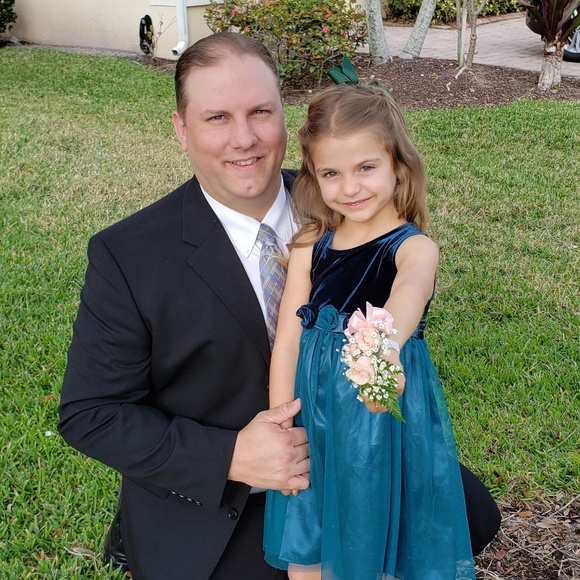 Meet your Posher, Lacey - Picture 4 of 4